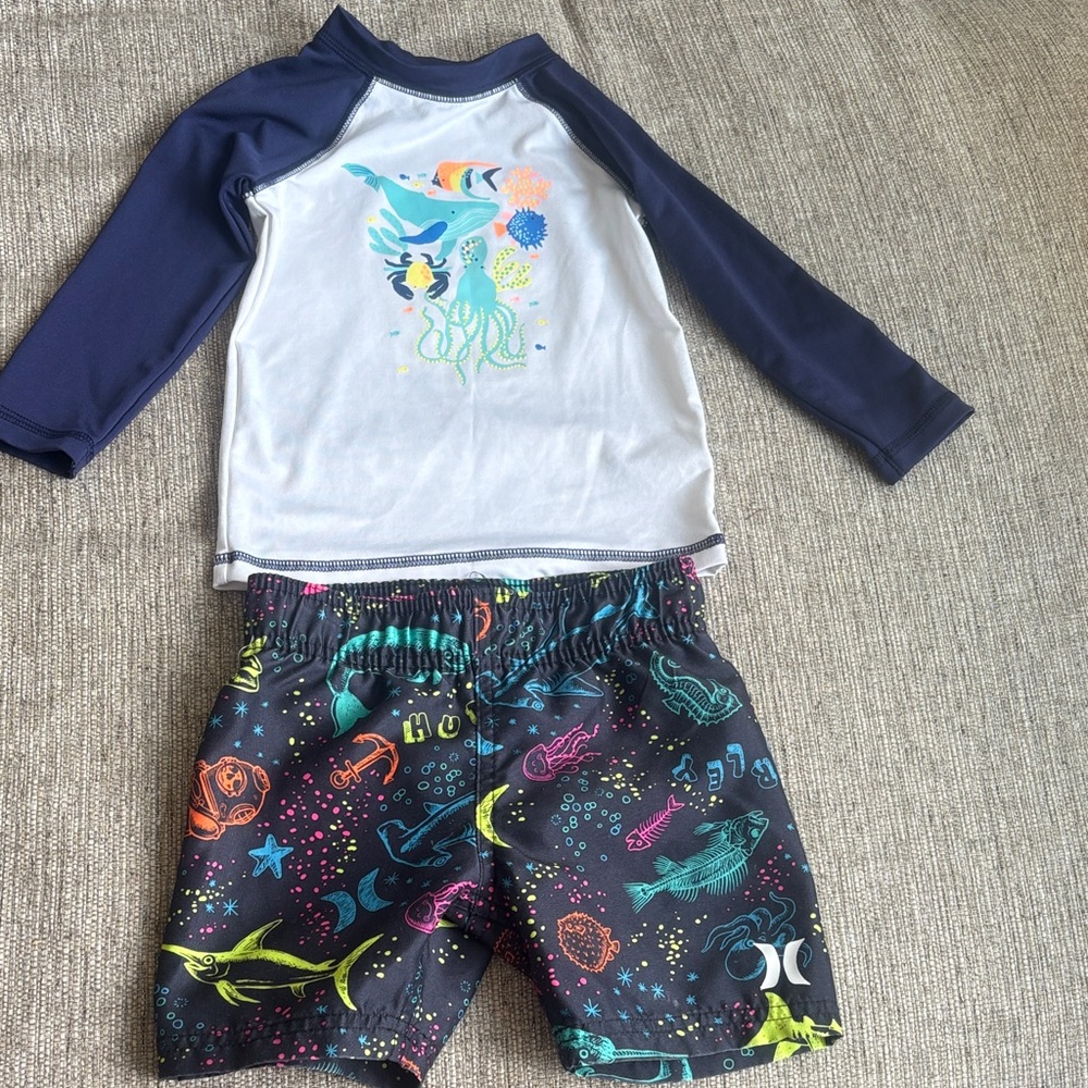 Cat & Jack Boys Navy White Rash Guard Set with Multicolor Ocean Print